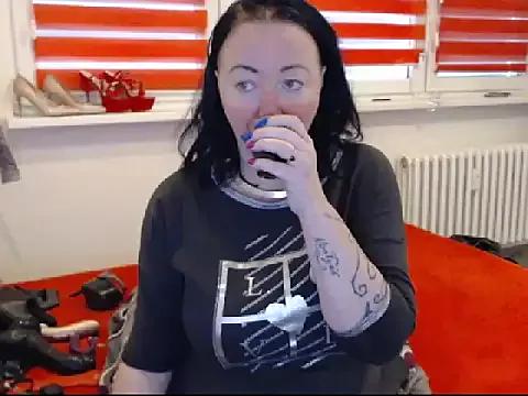 Try girls webcam shows. Sweet cute Free Performers.