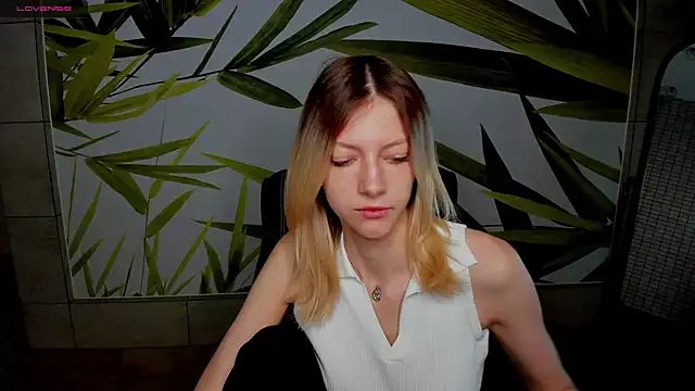 Watch smoking freechat cams. Amazing sexy Free Models.