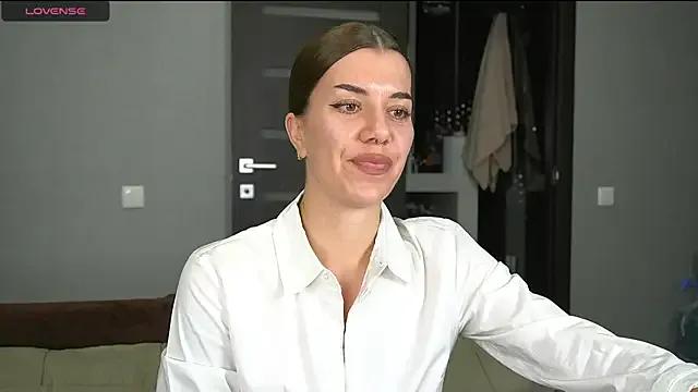 Alice_melice from StripChat is Freechat