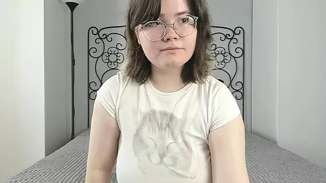 Try girls webcam shows. Sweet cute Free Performers.