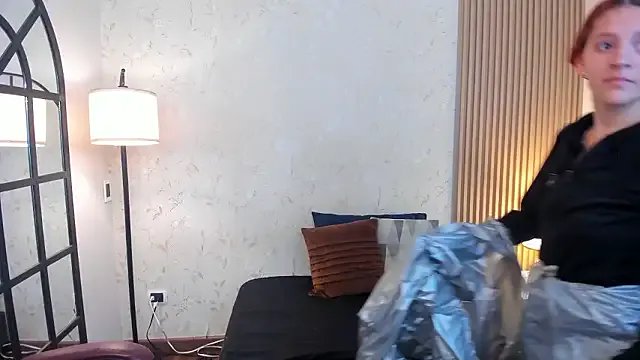 aliceandsia from StripChat is Freechat