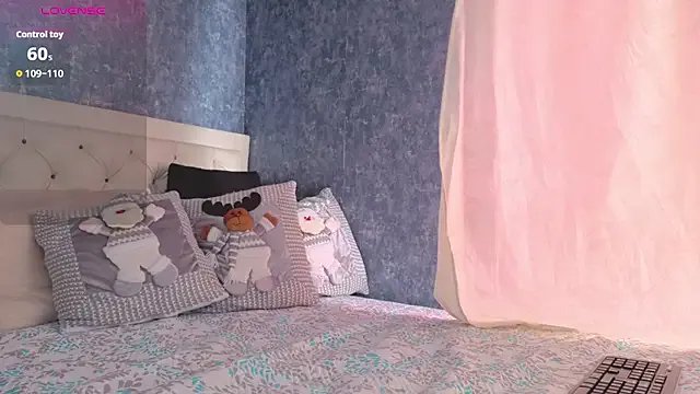 Freechat alicee_foox on StripChat