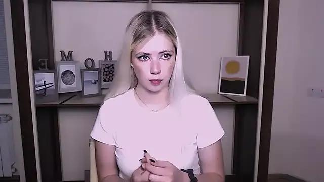 Try girls webcam shows. Sweet cute Free Performers.