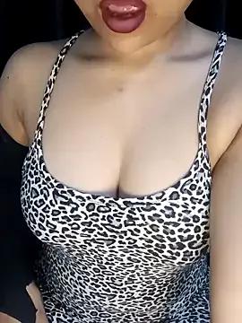 Alina-222 from StripChat is Freechat