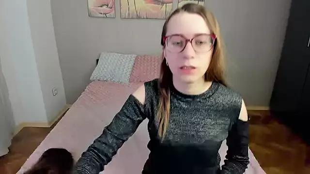 Try girls webcam shows. Sweet cute Free Performers.