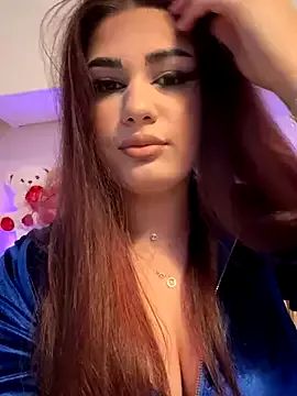 AlisaAly from StripChat is Freechat