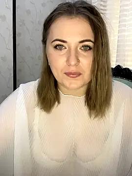 AliseShyness from StripChat is Freechat