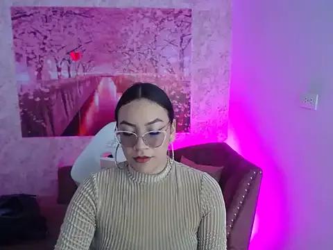 Try girls webcam shows. Sweet cute Free Performers.