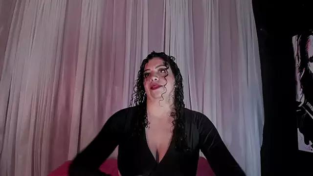 Try girls webcam shows. Sweet cute Free Performers.