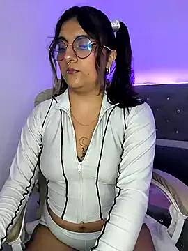 Alliccee from StripChat