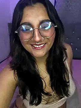 Alliccee from StripChat
