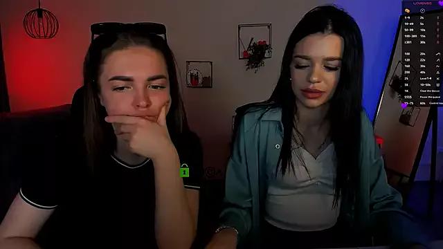 allison_black_ from StripChat is Freechat