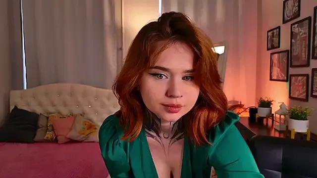 Allurelle from StripChat is Freechat