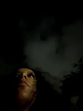 Freechat allybluee777 on StripChat