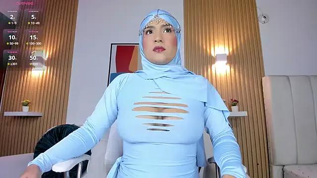 Alma_avad from StripChat