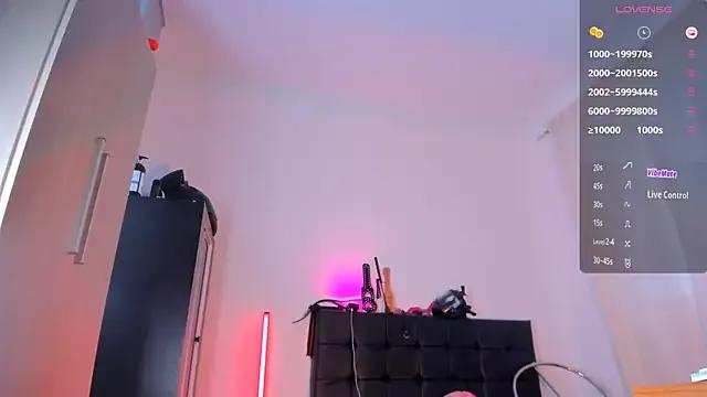 Almabysc from StripChat