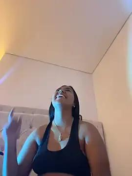 aly_nicols from StripChat is Freechat