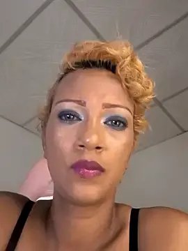 Amaliu_ on StripChat 