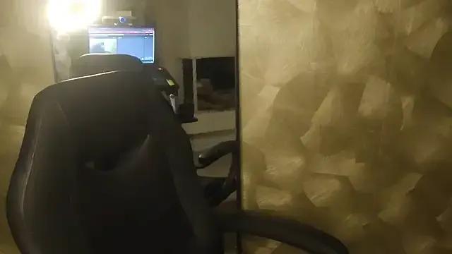 Amanda-JewelzX from StripChat is Freechat