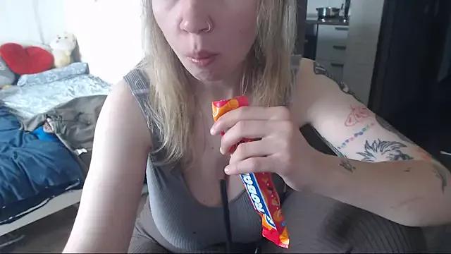 Try girls webcam shows. Sweet cute Free Performers.