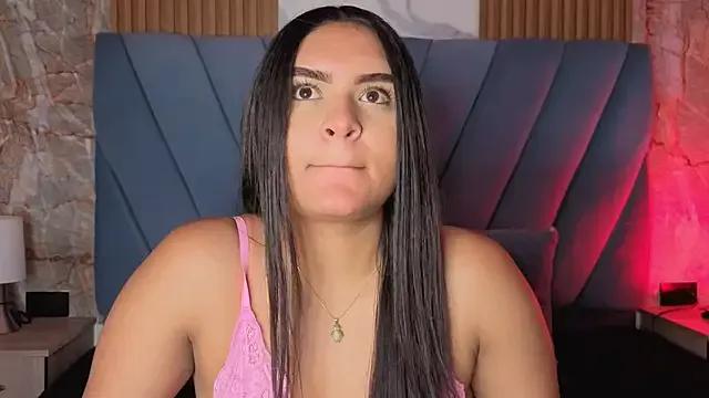 amarahanks1 from StripChat is Freechat