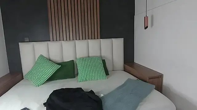 Freechat AmarisLenox__ on StripChat