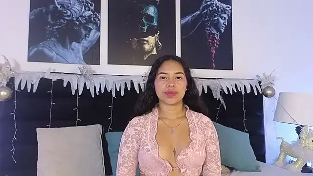 Amayavaldes on StripChat 