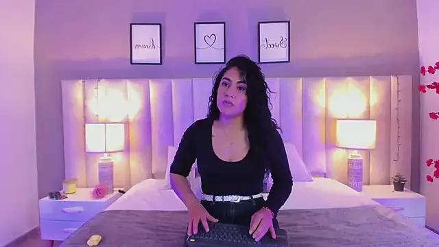 amber_jones_ from StripChat is Freechat
