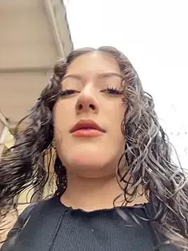 Amber_rose_outdoors from StripChat is Freechat