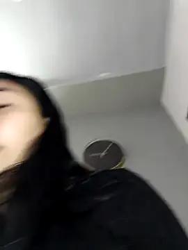 AmberGold- from StripChat is Freechat