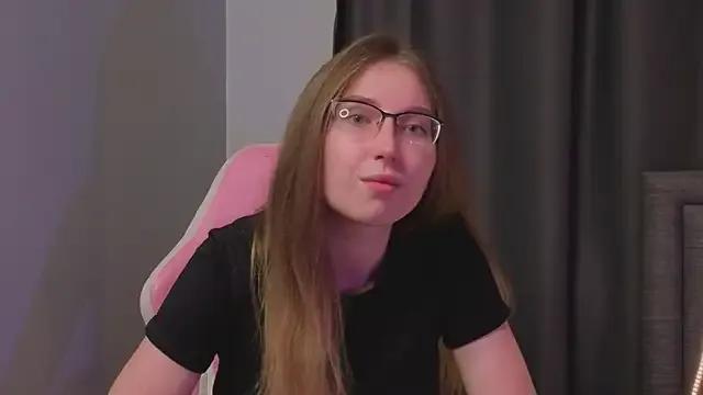 Try girls webcam shows. Sweet cute Free Performers.