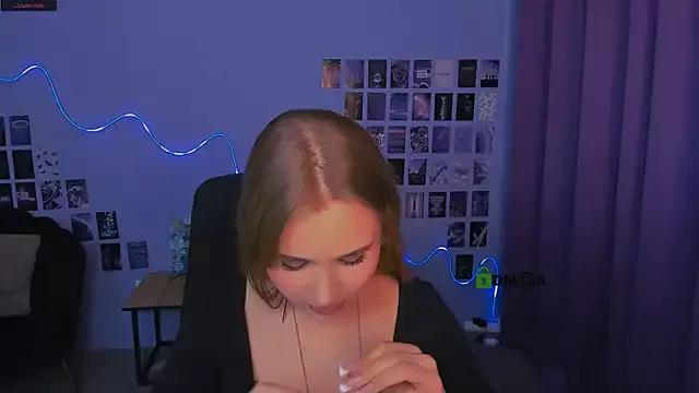 Try girls webcam shows. Sweet cute Free Performers.