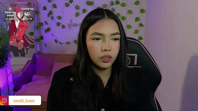 Ameliiaa_tay from StripChat is Freechat