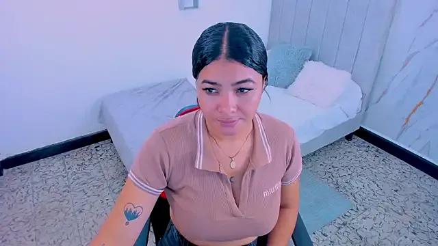 Amira_mansour from StripChat is Freechat