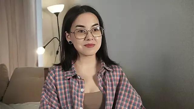 AmityGrine from StripChat is Freechat
