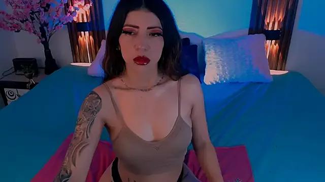AmyHE from StripChat