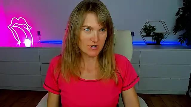 Try girls webcam shows. Sweet cute Free Performers.