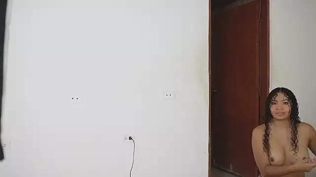 Anais_aradia from StripChat