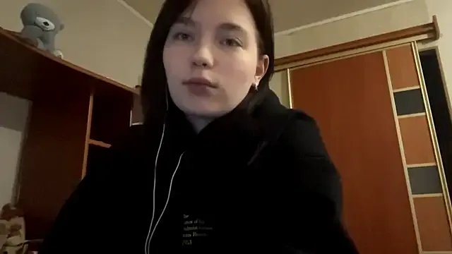 AnalisaFallows from StripChat is Freechat