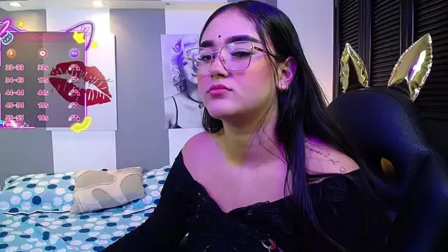 Try girls webcam shows. Sweet cute Free Performers.