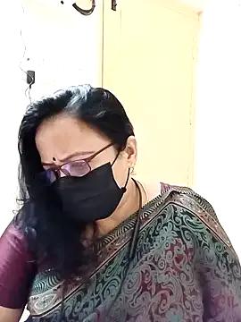 Ananya_flower from StripChat is Freechat