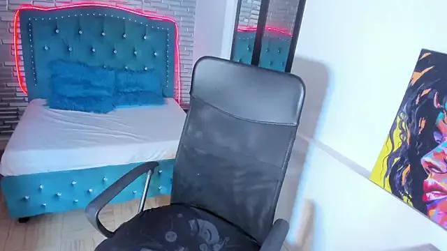 Try girls webcam shows. Sweet cute Free Performers.