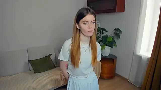 AngelesBenitz from StripChat is Freechat