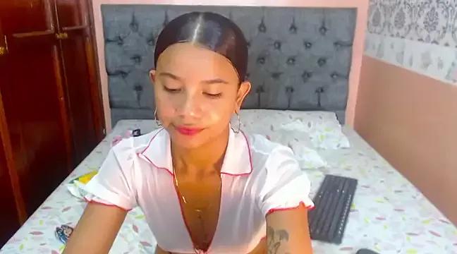 Try girls webcam shows. Sweet cute Free Performers.