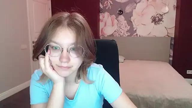 Try girls webcam shows. Sweet cute Free Performers.