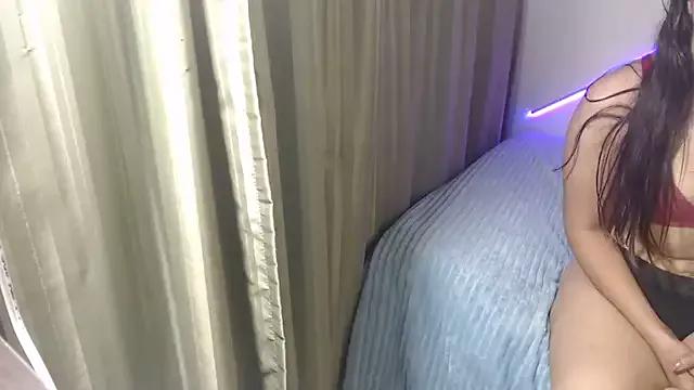 Try girls webcam shows. Sweet cute Free Performers.