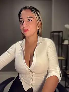 AngieVelezMilf from StripChat is Freechat