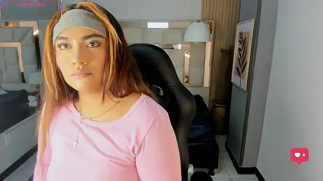 AnguelJones from StripChat is Freechat