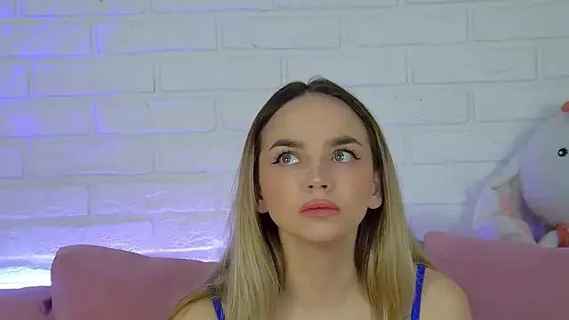 AnitaVenture from StripChat is Freechat