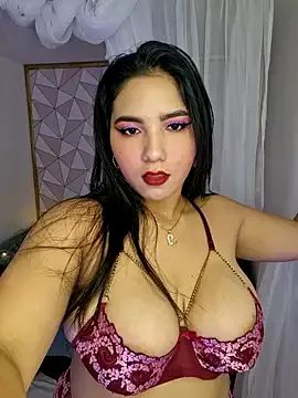 AnnaRosse1 from StripChat is Freechat